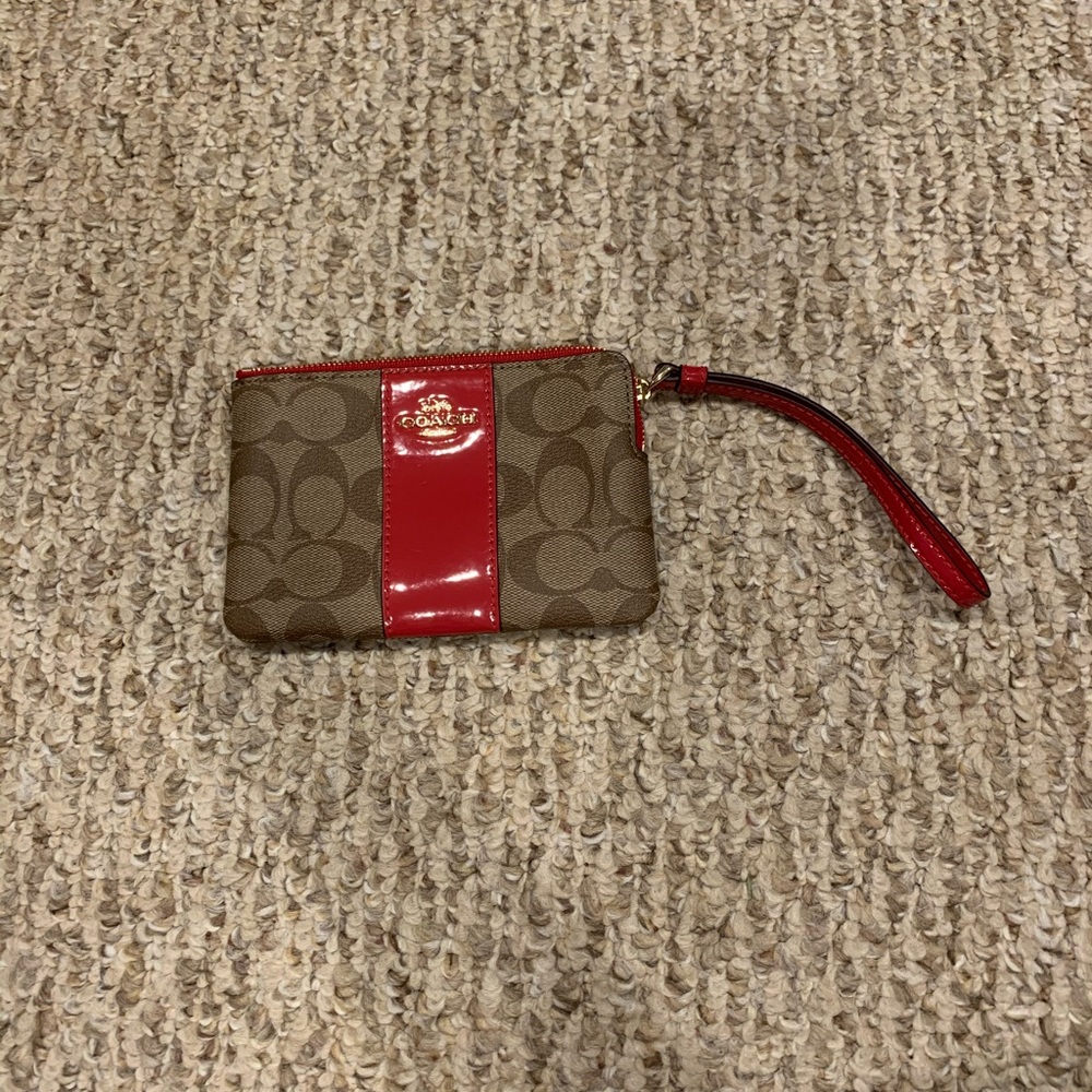 Coach wristlet never used